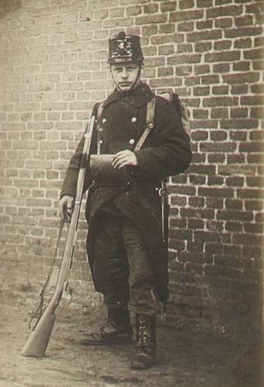 soldat-1914-source-httpswww.passionmilitaria.com